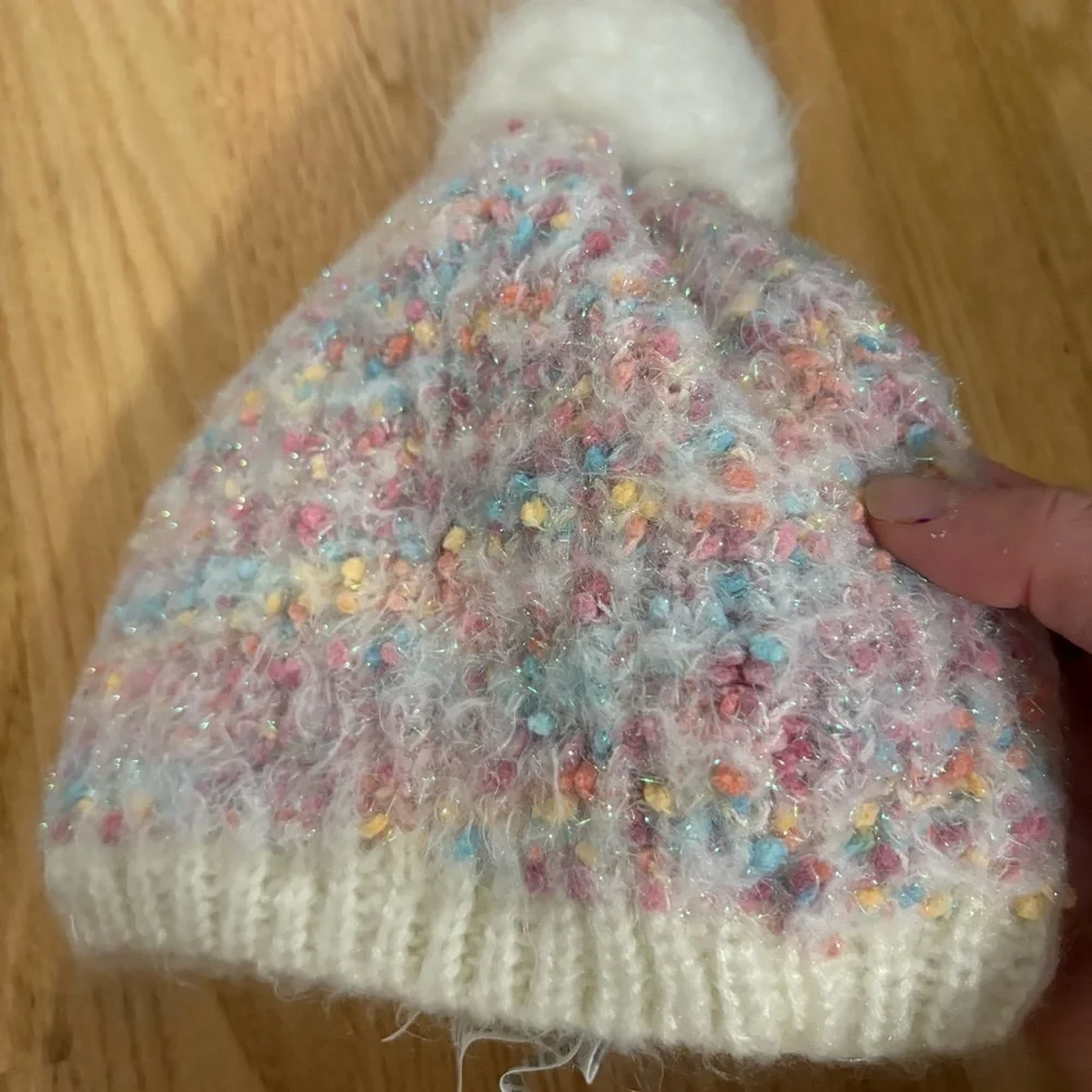 Children’s Place Sparkle Knit Hat Beanie Rainbow Pink Blue Yellow Glitter